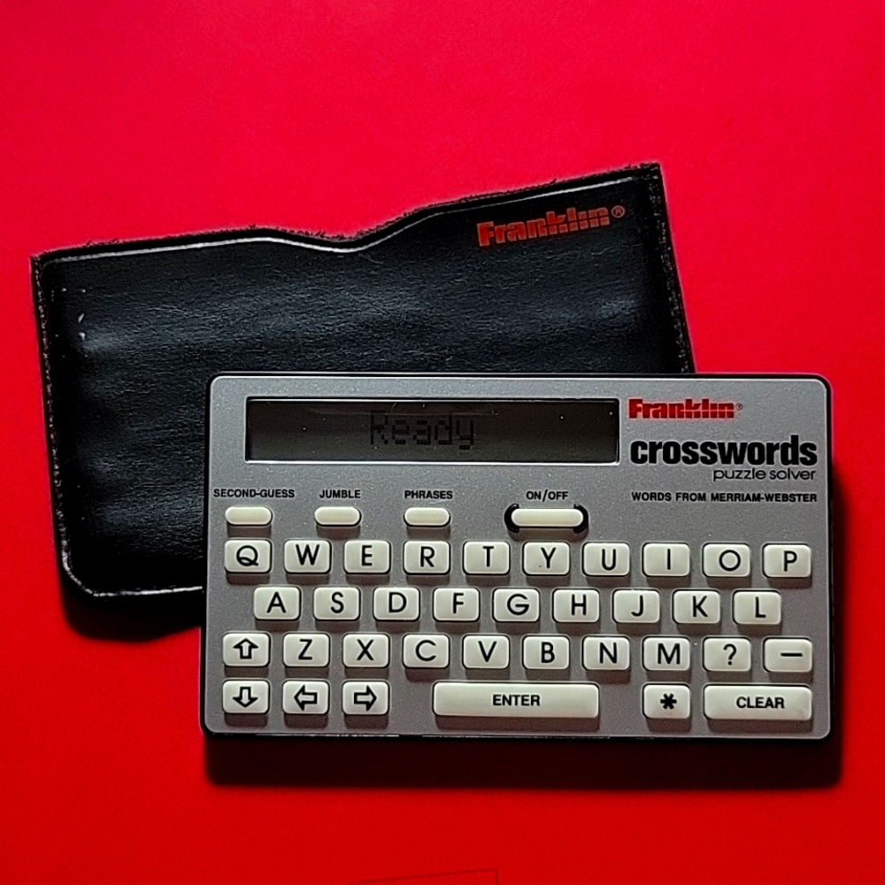 Vintage Franklin Crosswords Puzzle Solver CW-40 Electronic Handheld with Case